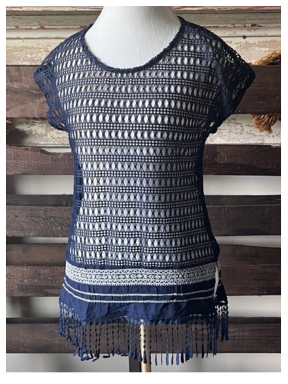 MAURICES Boho Crocheted Top in Navy/Cream S/M